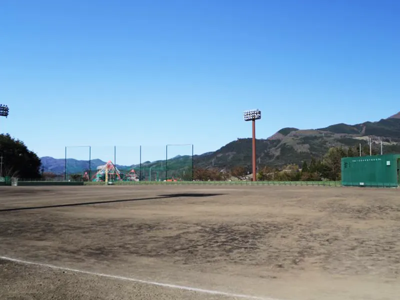 筑北村 スポーツ合宿 やすらぎスポーツ広場 野球場